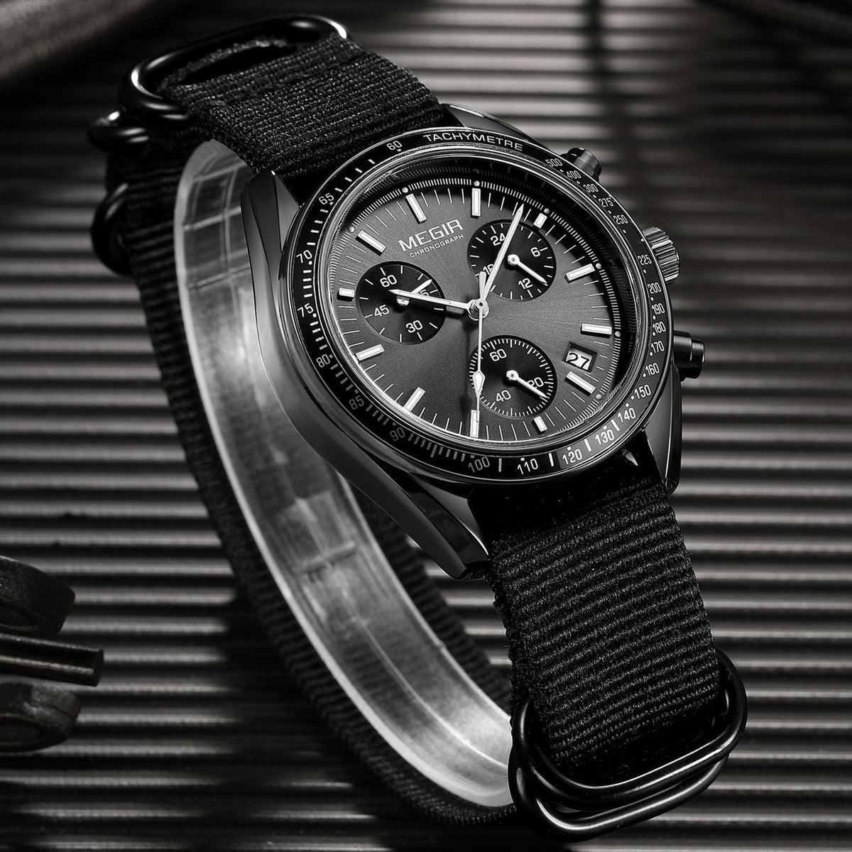 MEGIR Trek Chrono Canvas