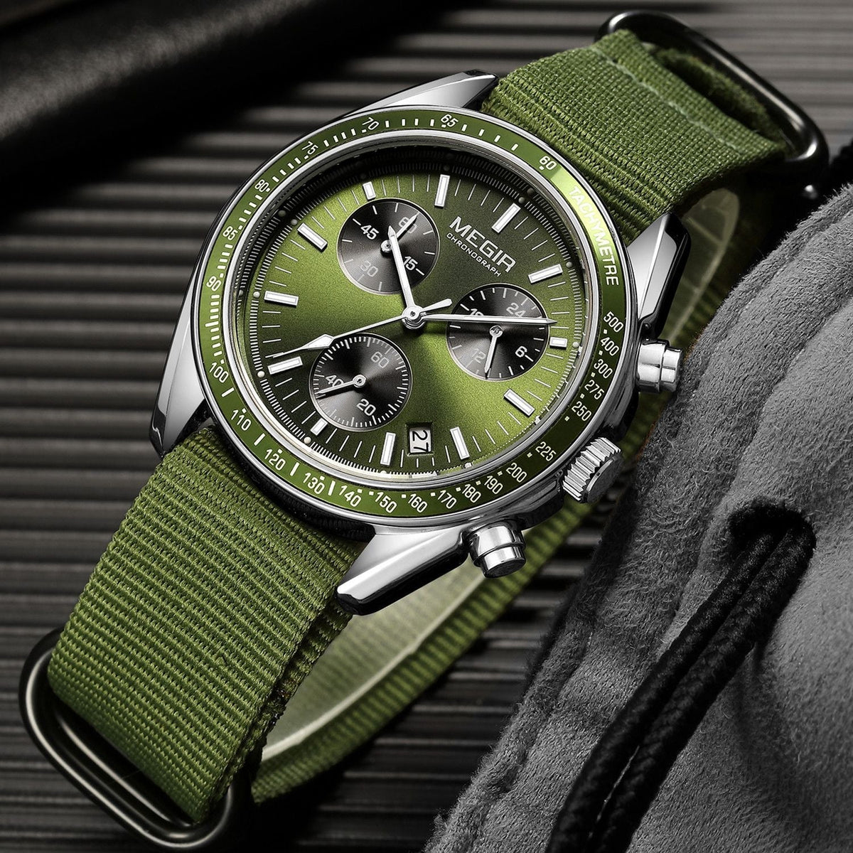 MEGIR Trek Chrono Canvas