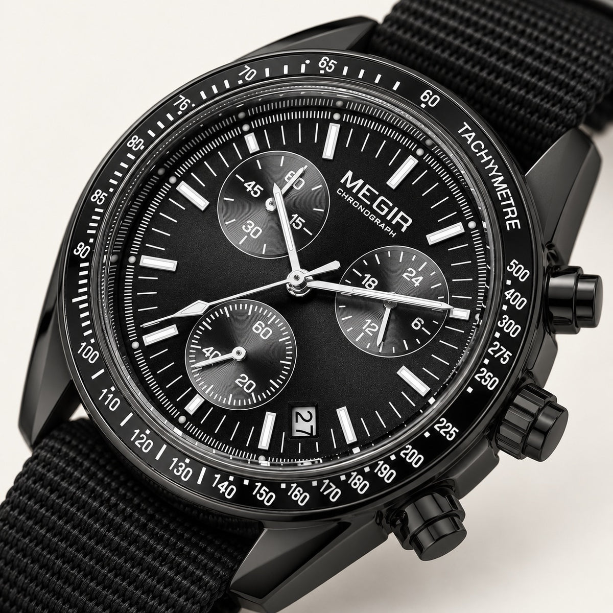 MEGIR Trek Chrono Canvas · Preto Carbono · detalhe do mostrador