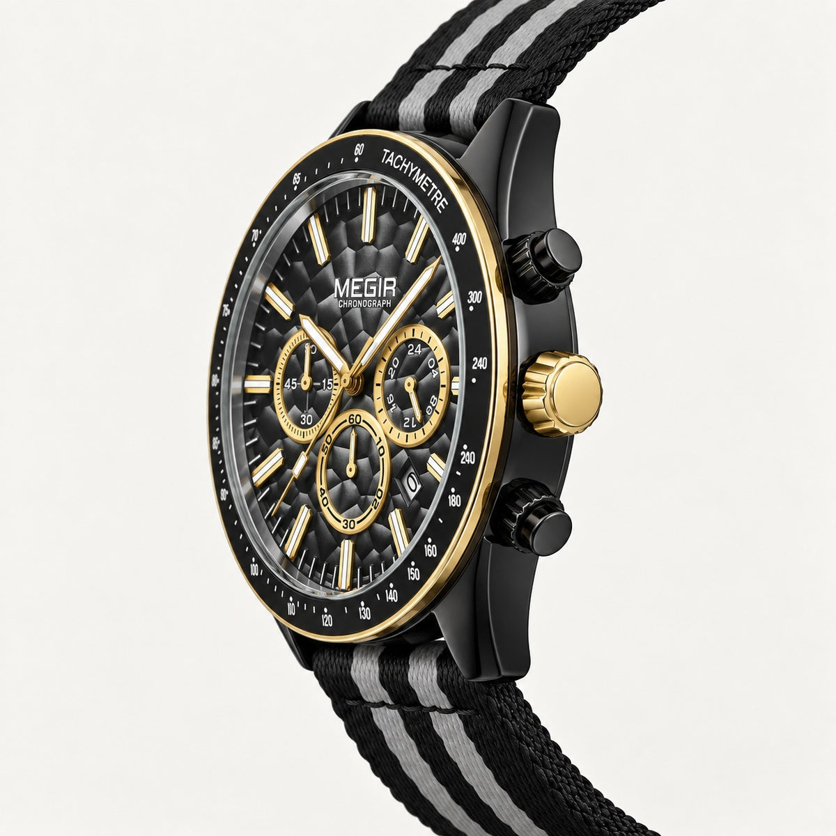 MEGIR Trek Chrono 24H · Preto Carbono · lateral