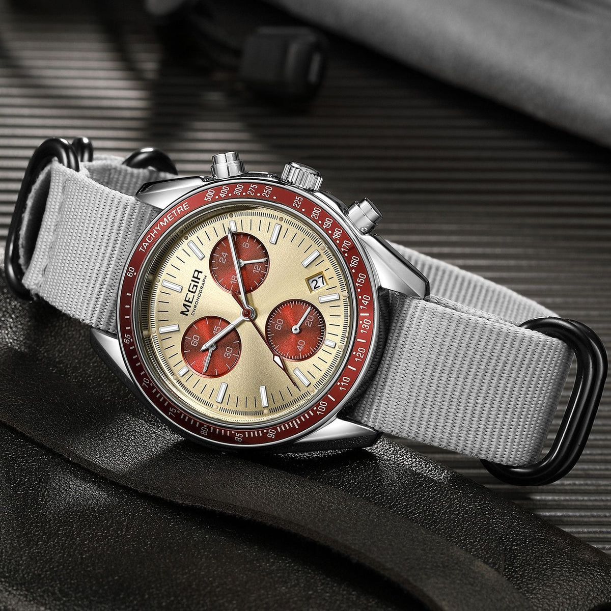MEGIR Trek Chrono Canvas