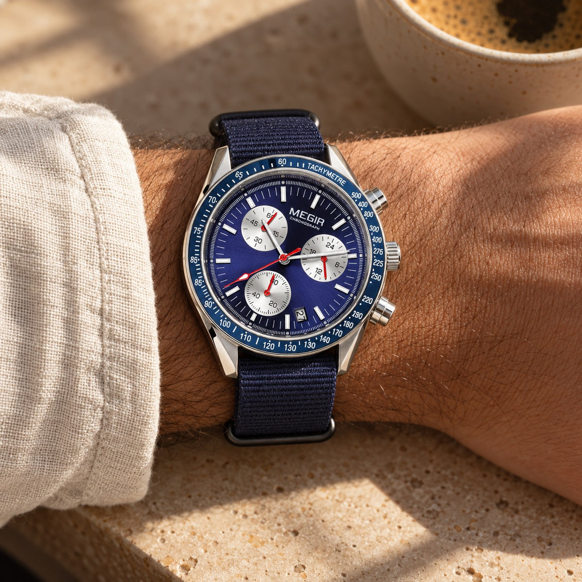 MEGIR Trek Chrono Canvas · Azul Noite · no pulso