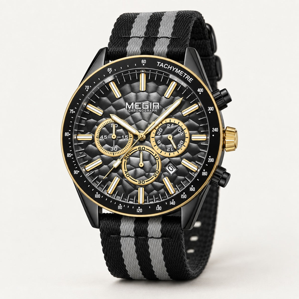MEGIR Trek Chrono 24H · Preto Carbono · 3/4